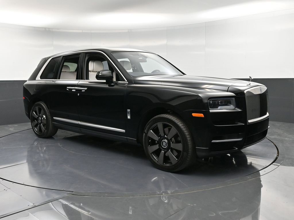 Used 2022 Rolls-Royce Cullinan image 10