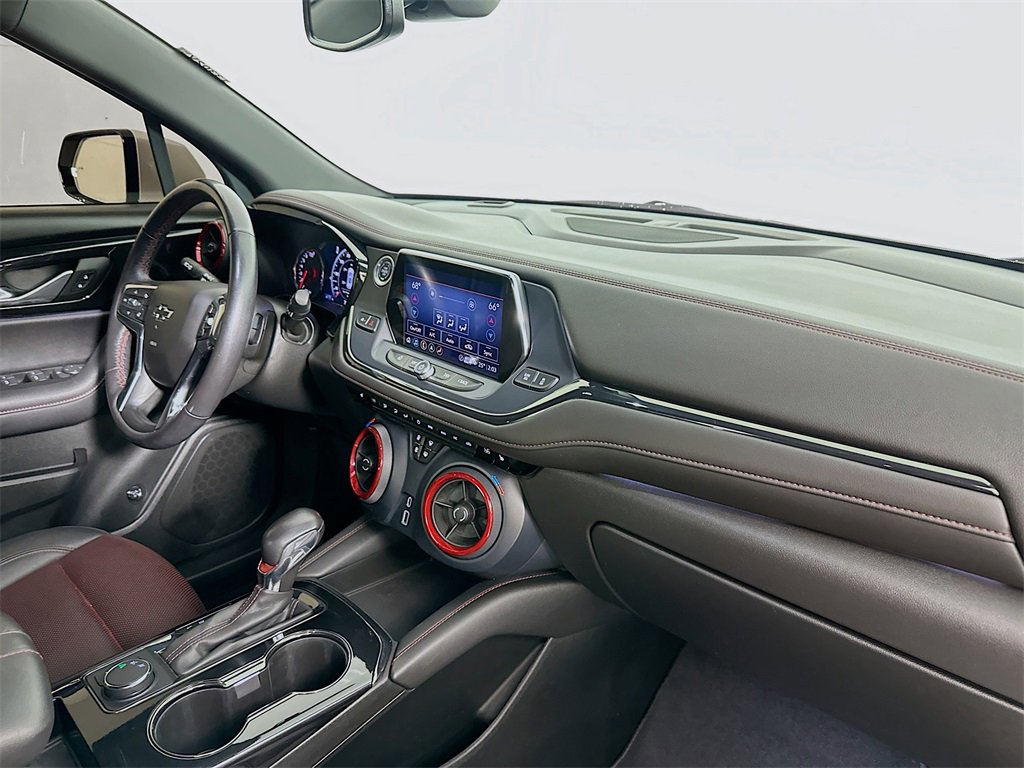 Used 2022 Chevrolet Blazer RS image 32