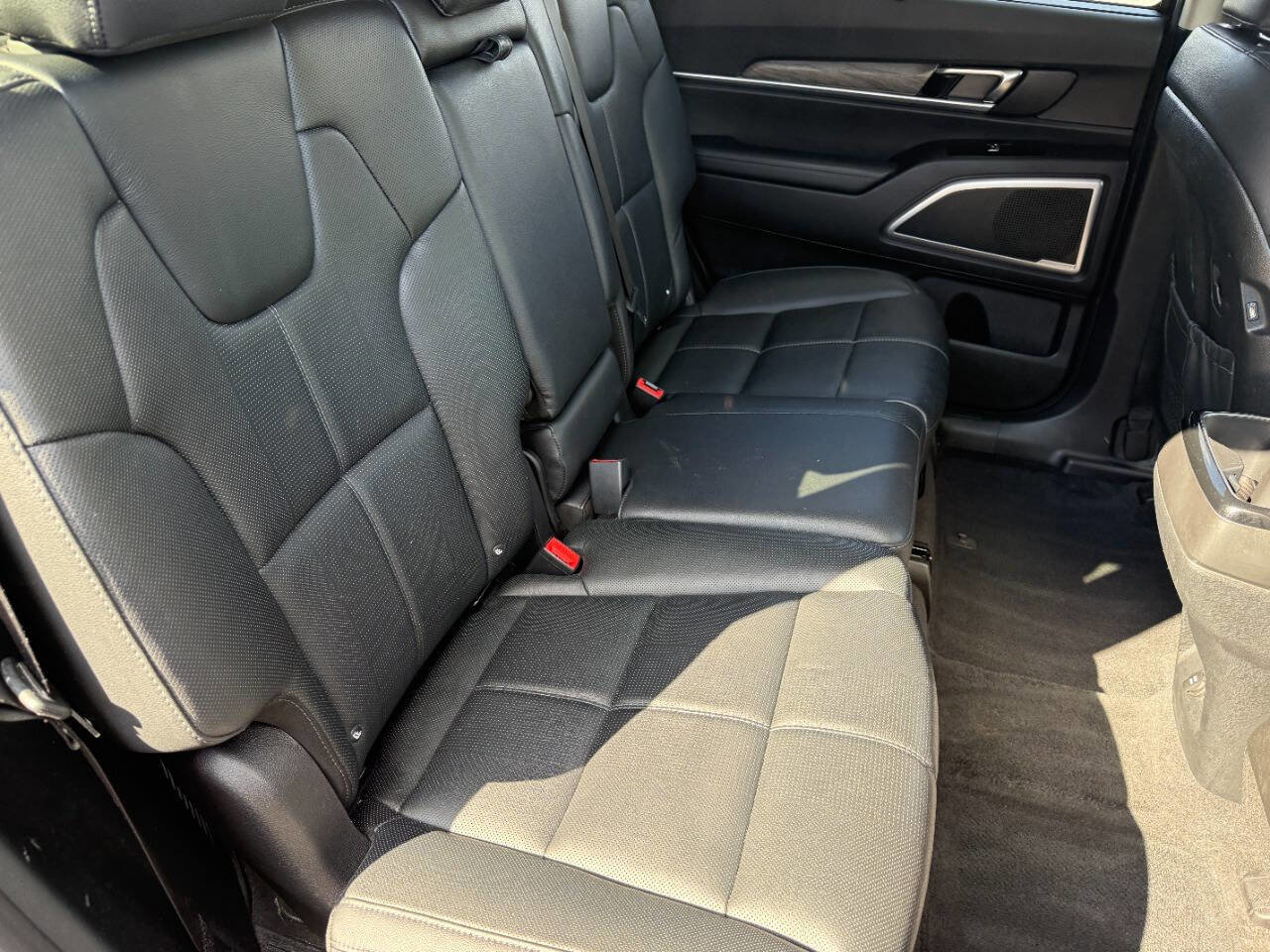 Used 2020 Kia Telluride EX image 37