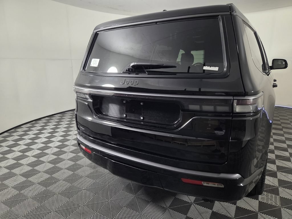 New 2026 Jeep Grand Wagoneer Summit w/ Premium Group III AWD/4WD image 6