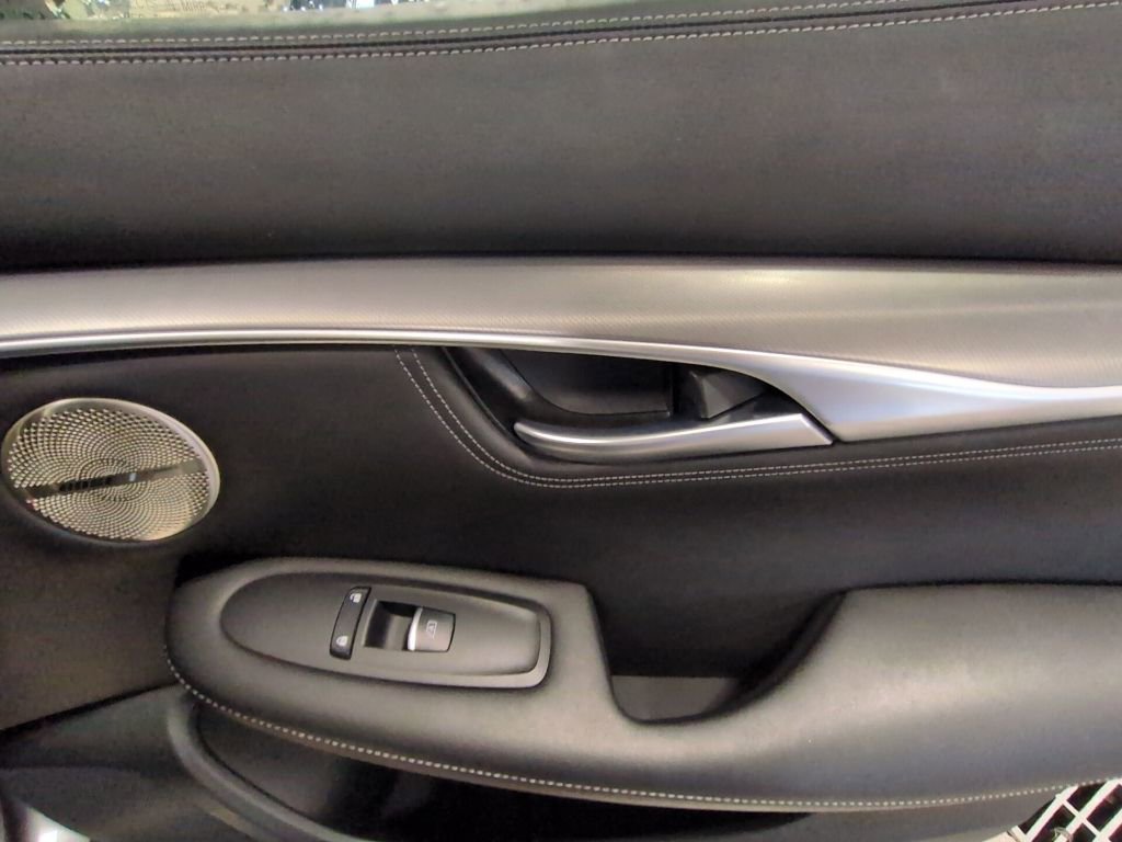 Used 2023 INFINITI QX55 Essential image 24