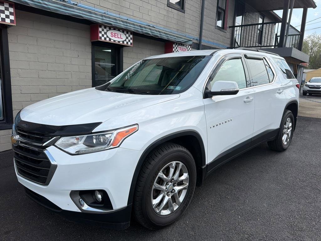 Used 2020 Chevrolet Traverse LT AWD/4WD image 1