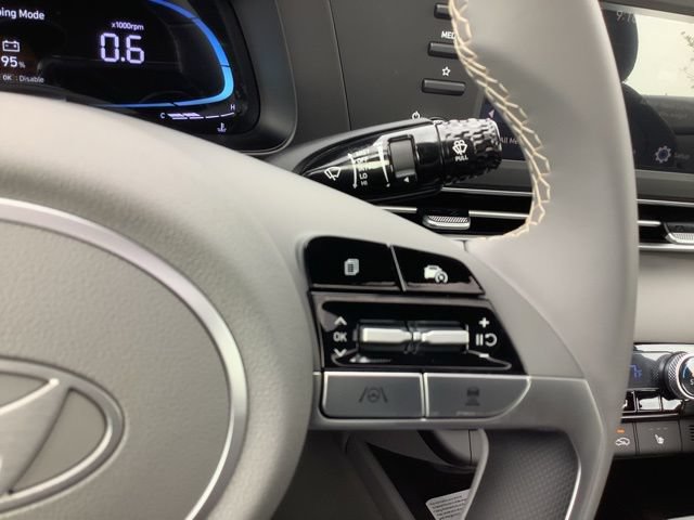 New 2026 Hyundai Elantra SEL Sport Premium FWD image 27