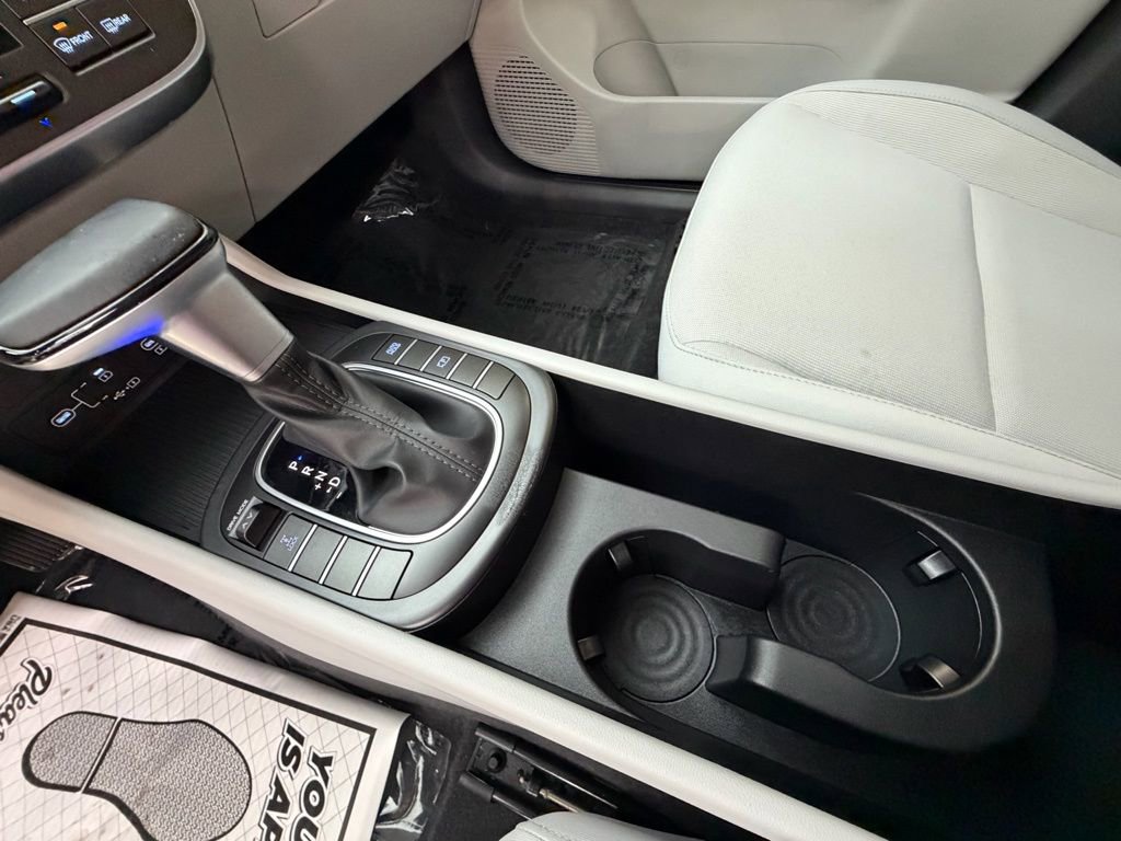 Certified 2024 Hyundai Kona SEL image 19