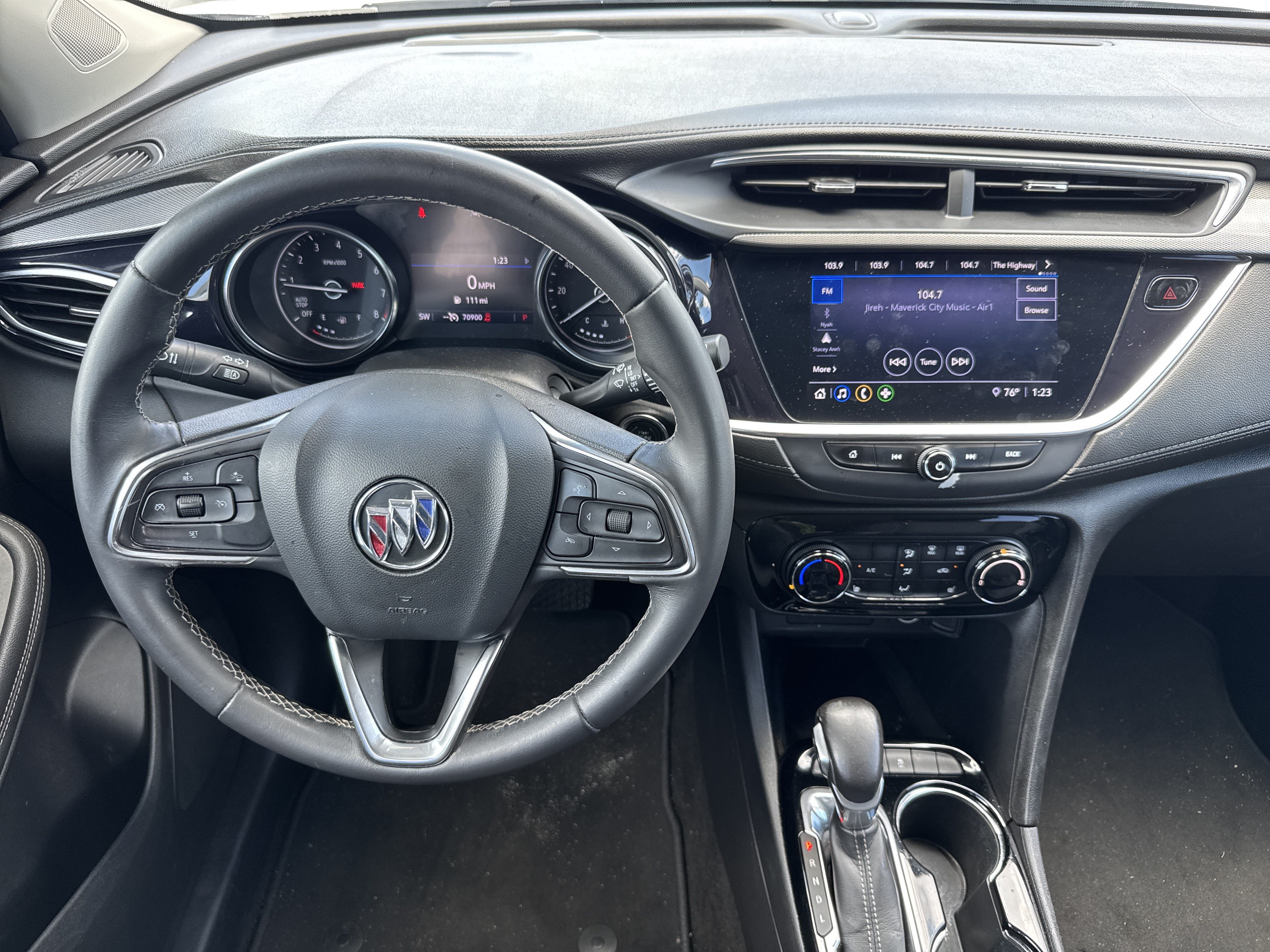Used 2020 Buick Encore GX Preferred w/ Cold Weather Comfort Package FWD image 17