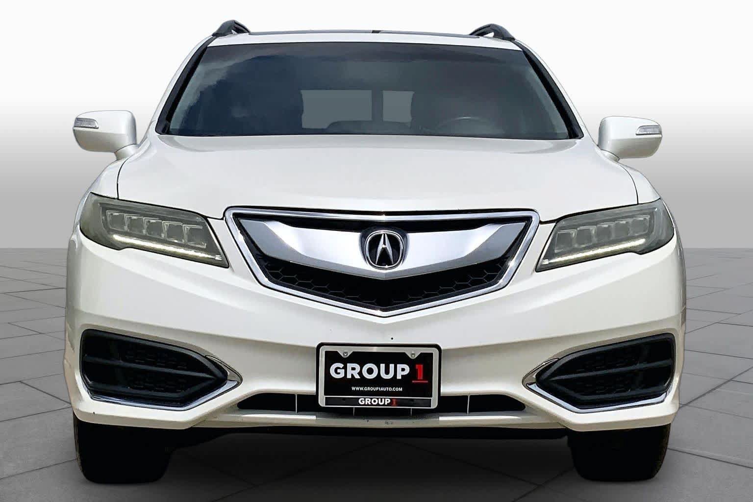 Used 2017 Acura RDX w/ Tech & AcuraWatch Plus Pack FWD image 4