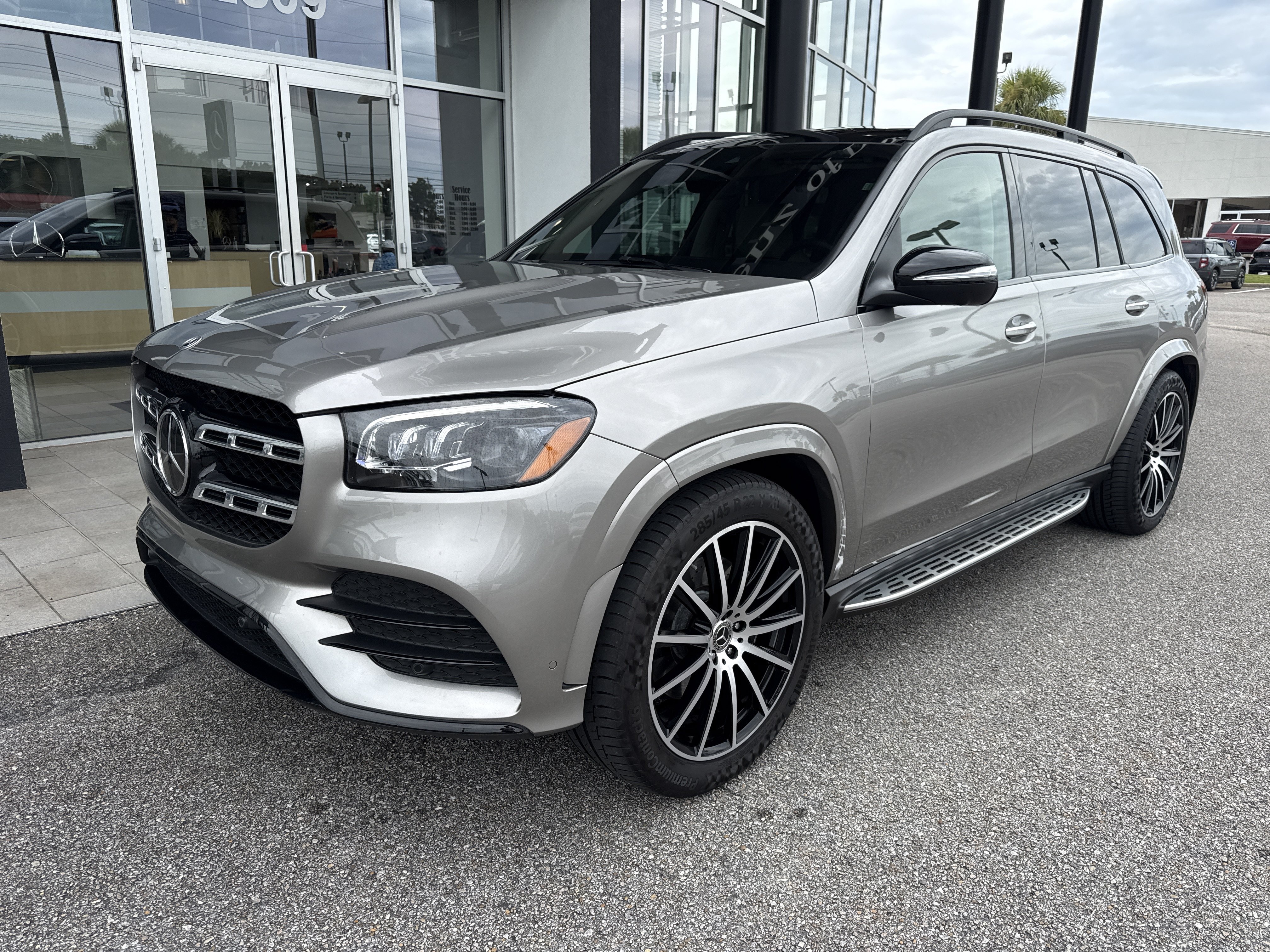 Used 2023 Mercedes-Benz GLS 450 4MATIC w/ AMG Line Exterior