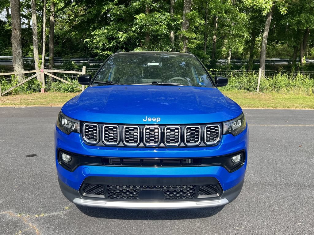 Certified 2025 Jeep Compass Limited AWD/4WD image 8