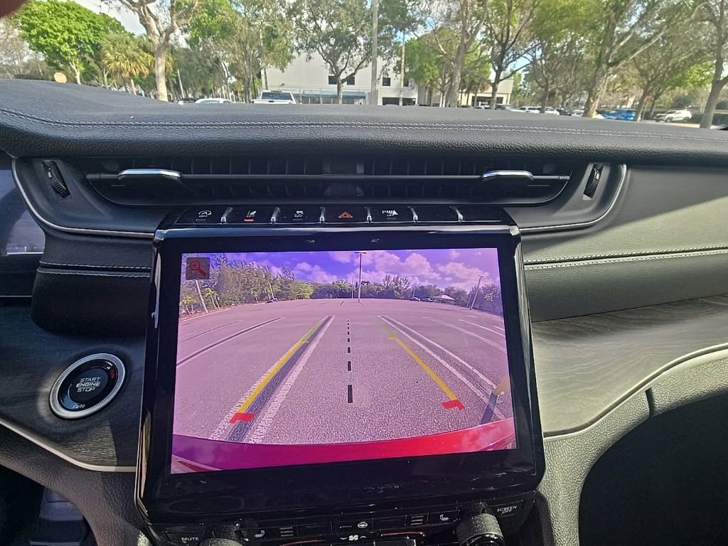 Used 2021 Jeep Grand Cherokee L Limited image 20