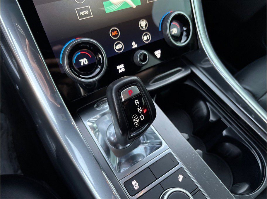 Used 2020 Land Rover Range Rover Sport SE image 37
