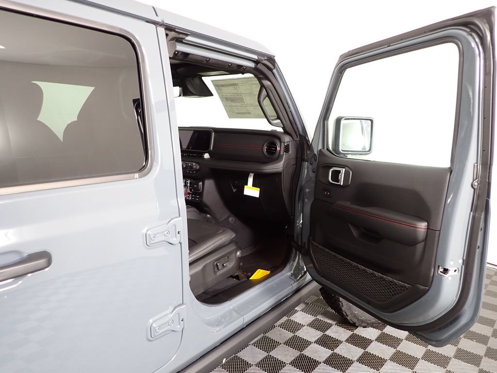 New 2026 Jeep Wrangler Unlimited Rubicon AWD/4WD image 38