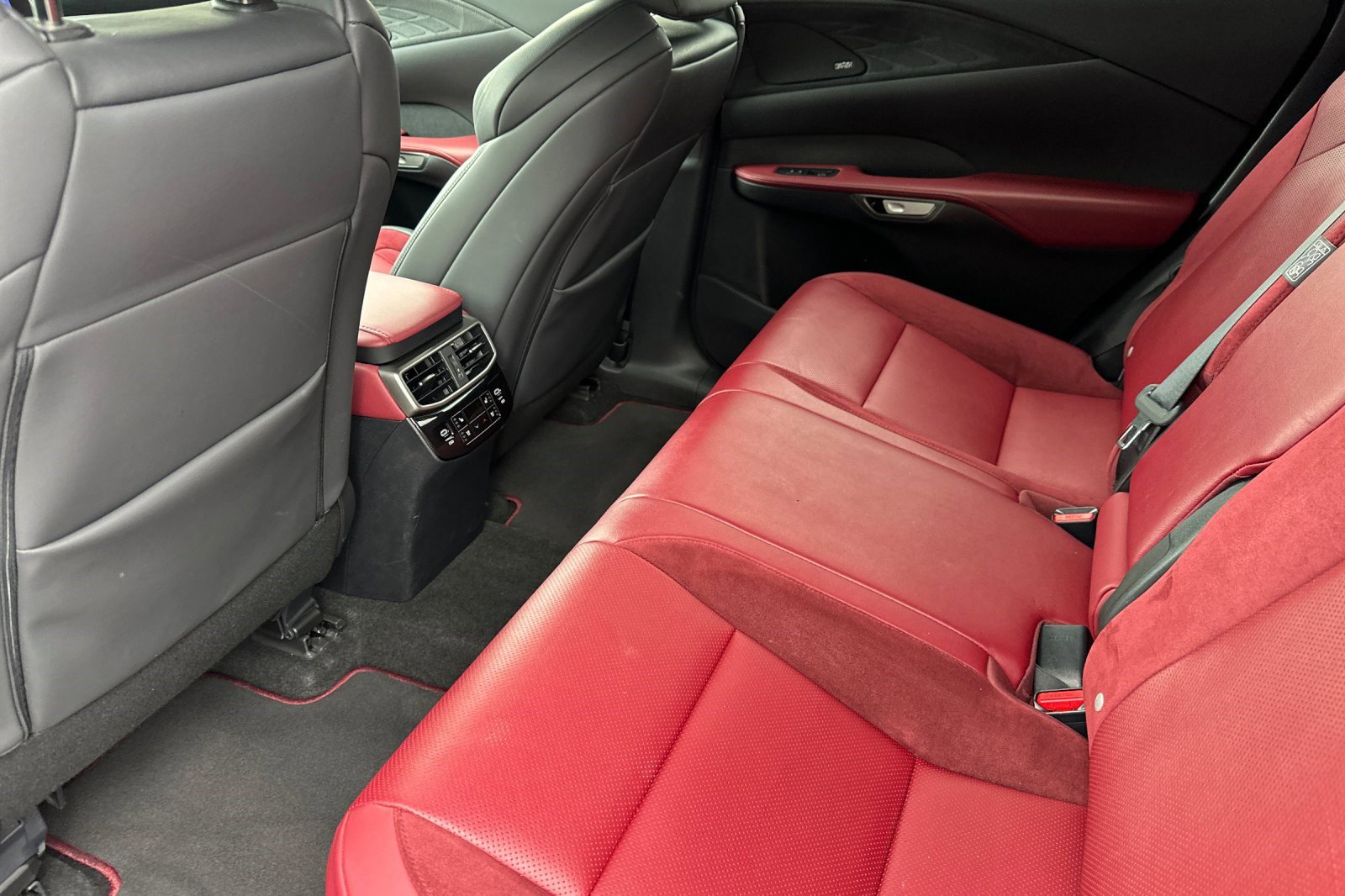 Certified 2023 Lexus RX 500h F Sport w/ Cold Area Package image 15