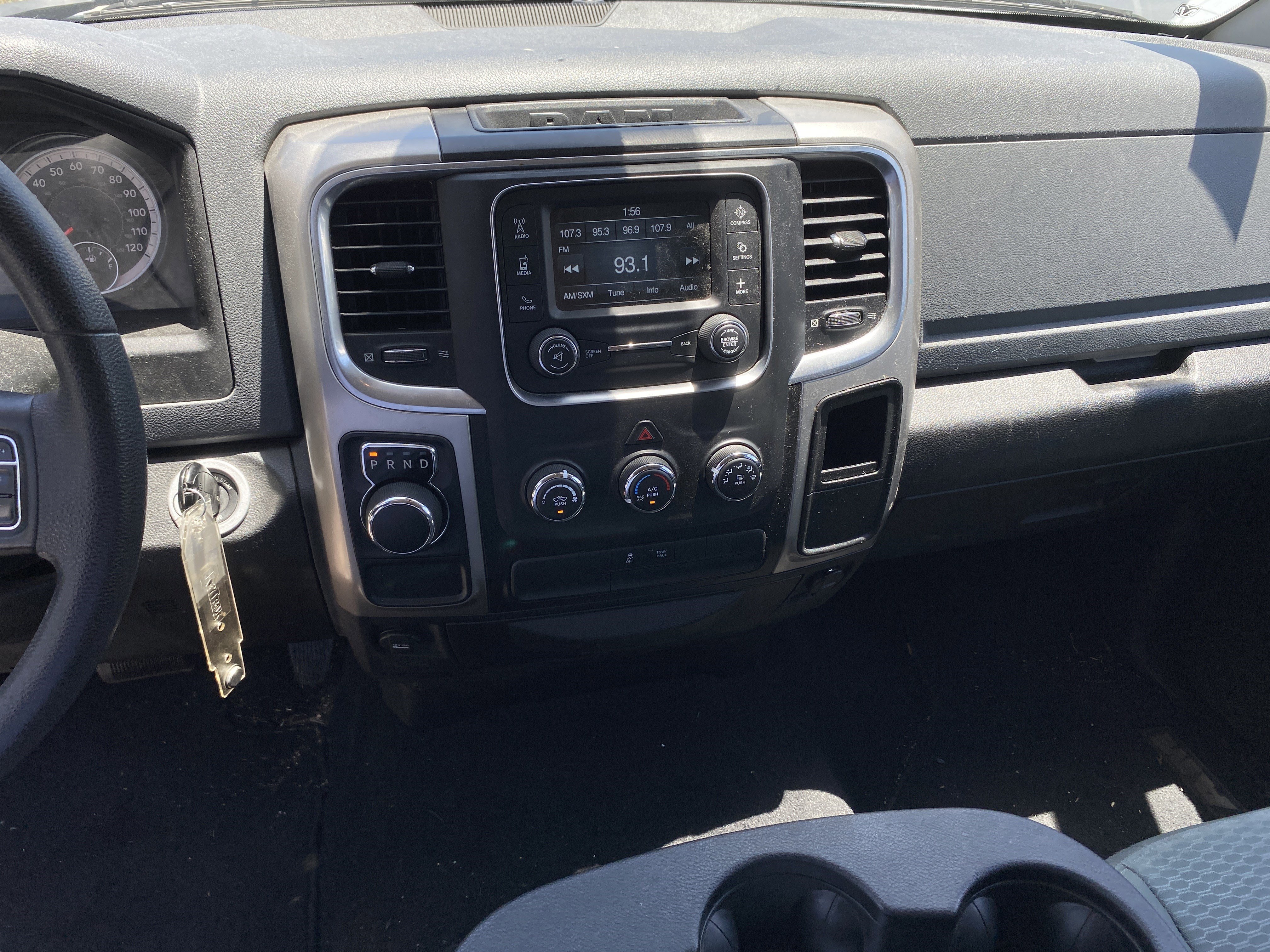 Used 2019 RAM 1500 Classic SLT RWD image 12