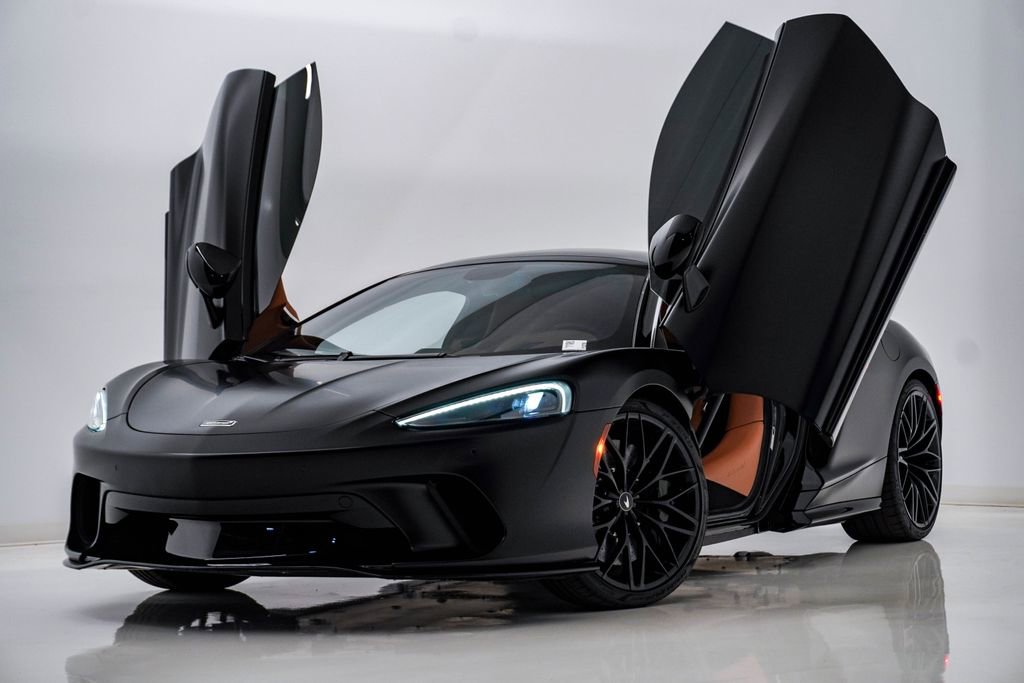 Used 2023 McLaren GT RWD image 9