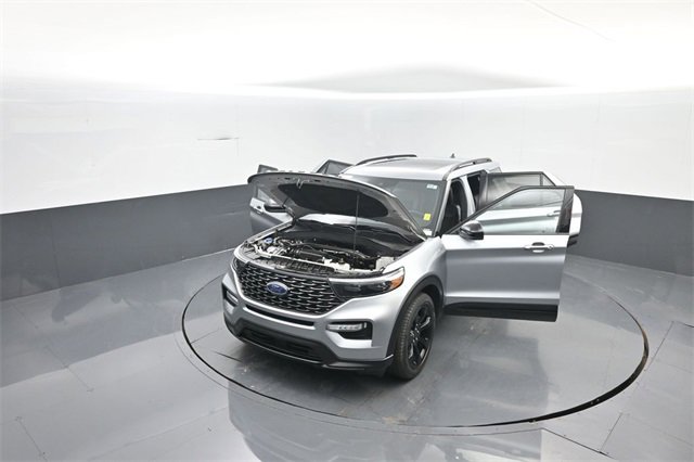 Used 2022 Ford Explorer ST-Line w/ Class IV Trailer Tow Package image 39