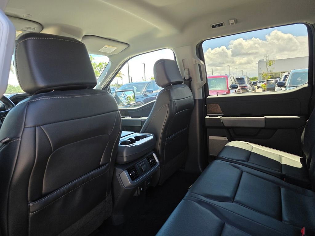 Used 2022 Ford F150 Lariat w/ Equipment Group 502A High AWD/4WD image 18