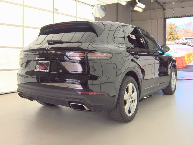 Used 2019 Porsche Cayenne image 2