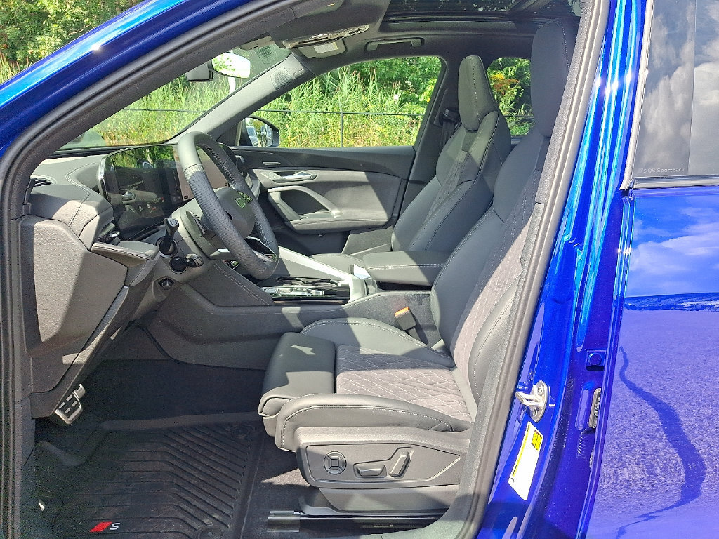 New 2026 Audi SQ5 Premium Plus AWD/4WD image 6