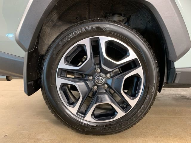 Used 2020 Toyota RAV4 Adventure w/ Convenience Package image 39