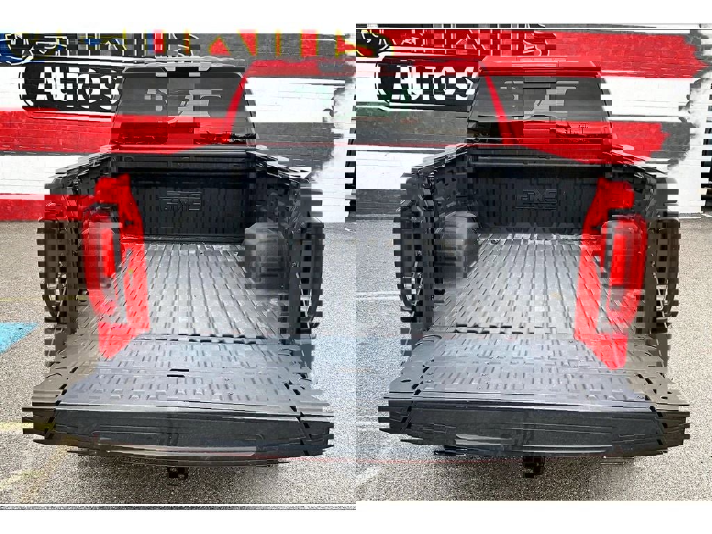 Used 2019 GMC Sierra 1500 SLT w/ SLT Premium Plus Package image 29