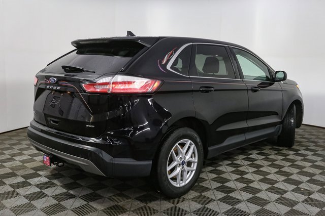 Used 2022 Ford Edge SEL w/ Convenience Package image 13