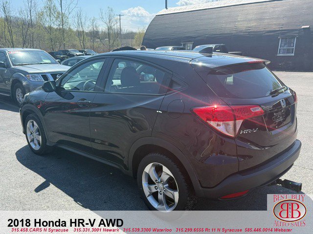 Used 2018 Honda HR-V LX image 5