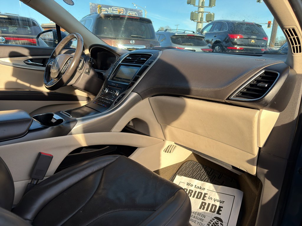 Used 2019 Lincoln Nautilus Reserve image 18