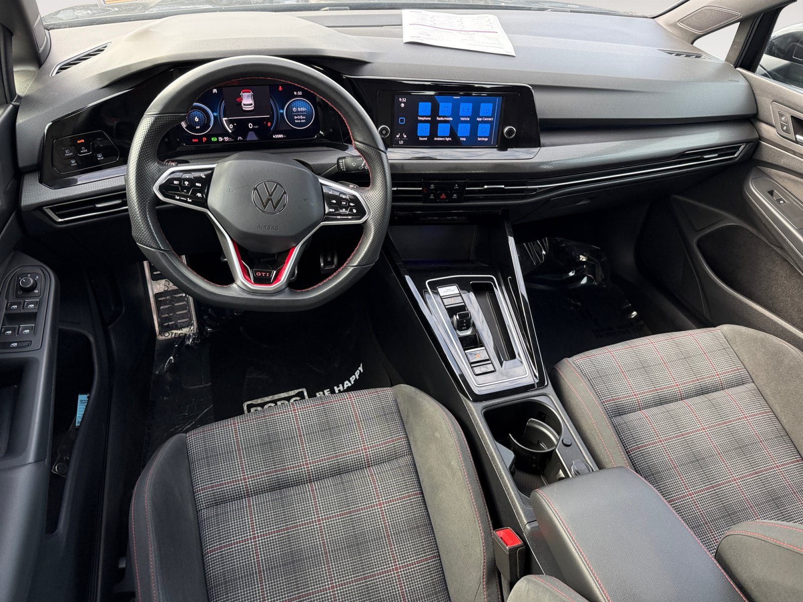 Certified 2024 Volkswagen GTI S FWD image 15
