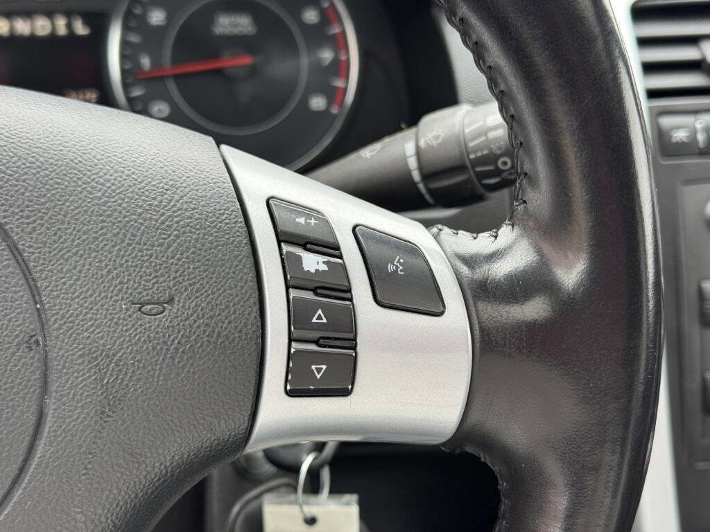 Used 2008 Pontiac Torrent 2WD w/ Preferred Package image 16