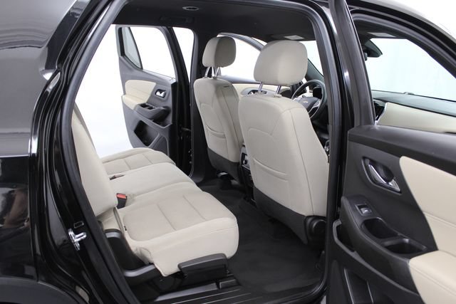 Used 2022 Chevrolet Traverse LS FWD image 20