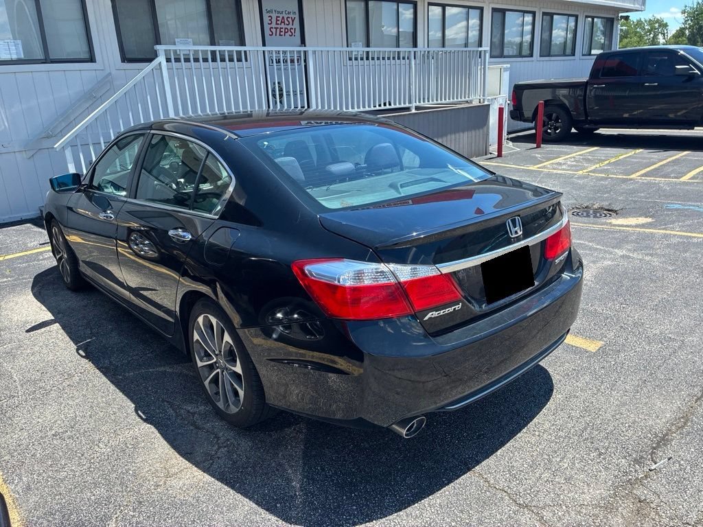 Used 2014 Honda Accord Sport image 5