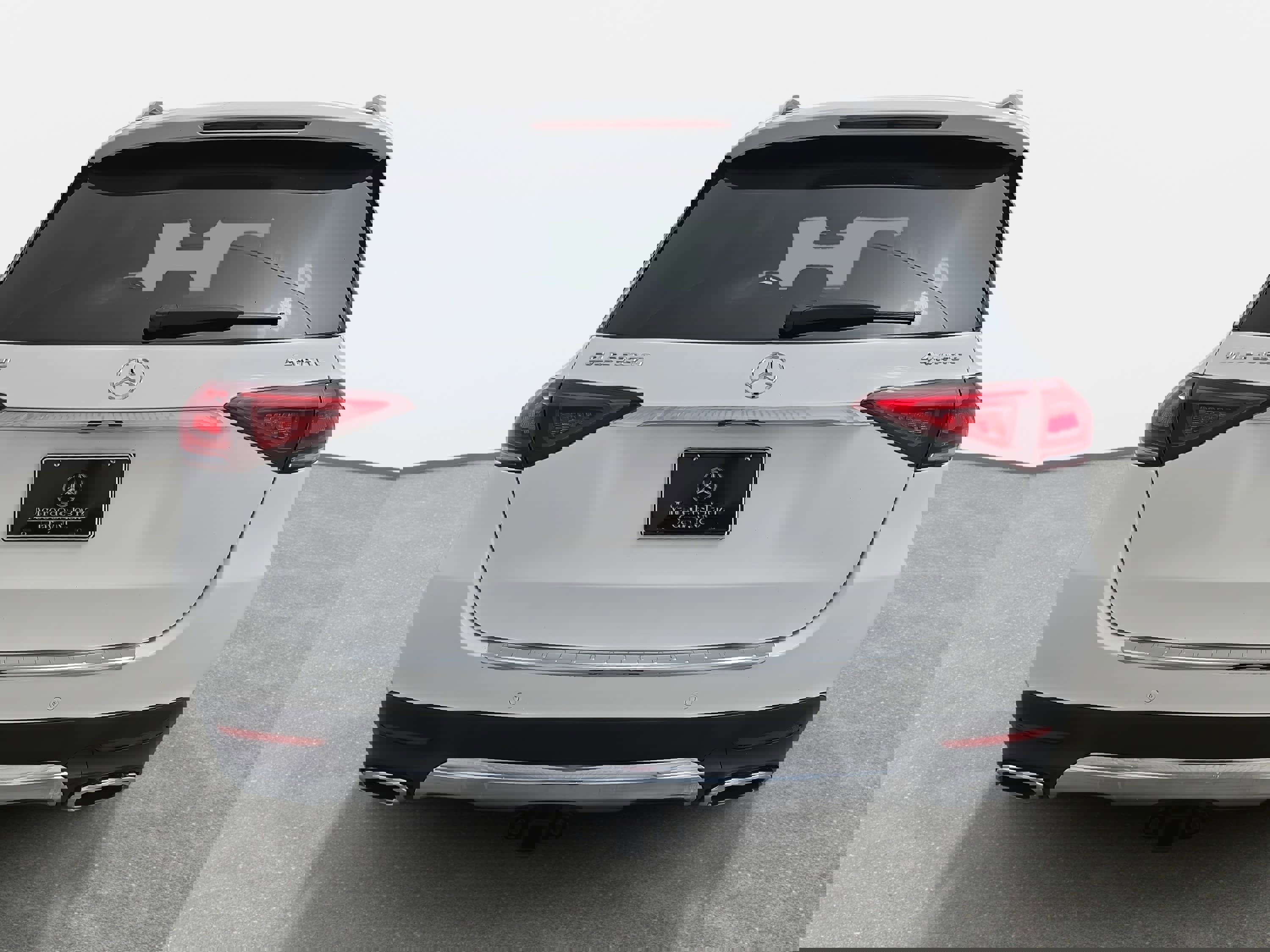 Certified 2022 Mercedes-Benz GLE 350 4MATIC w/ Premium Package image 6