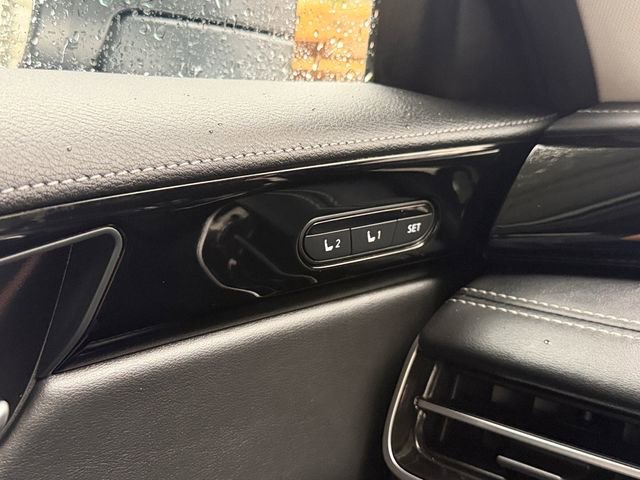 Used 2023 INFINITI QX60 Pure image 17