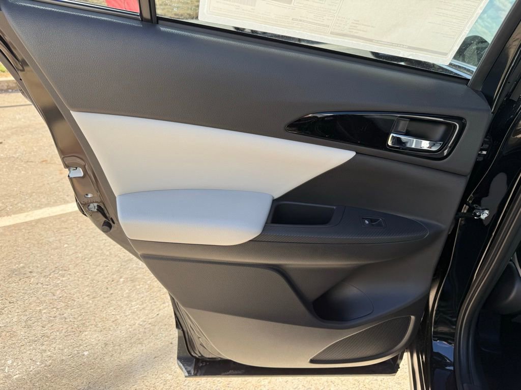 New 2026 Mitsubishi Eclipse Cross SEL image 25