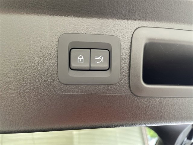 Used 2025 MAZDA CX-50 AWD 2.5 S w/ Premium Plus Pkg image 16