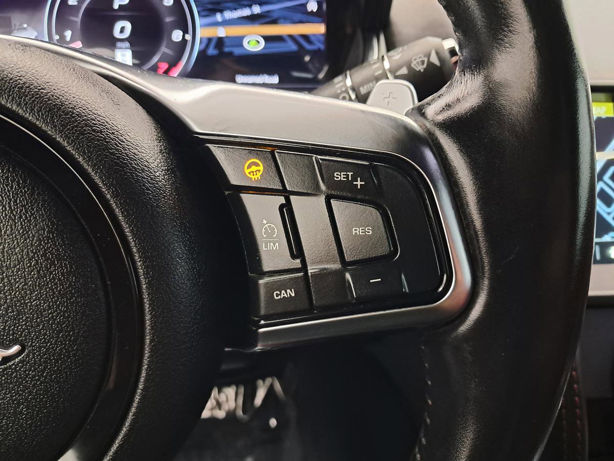 Used 2021 Jaguar F-TYPE Convertible image 24