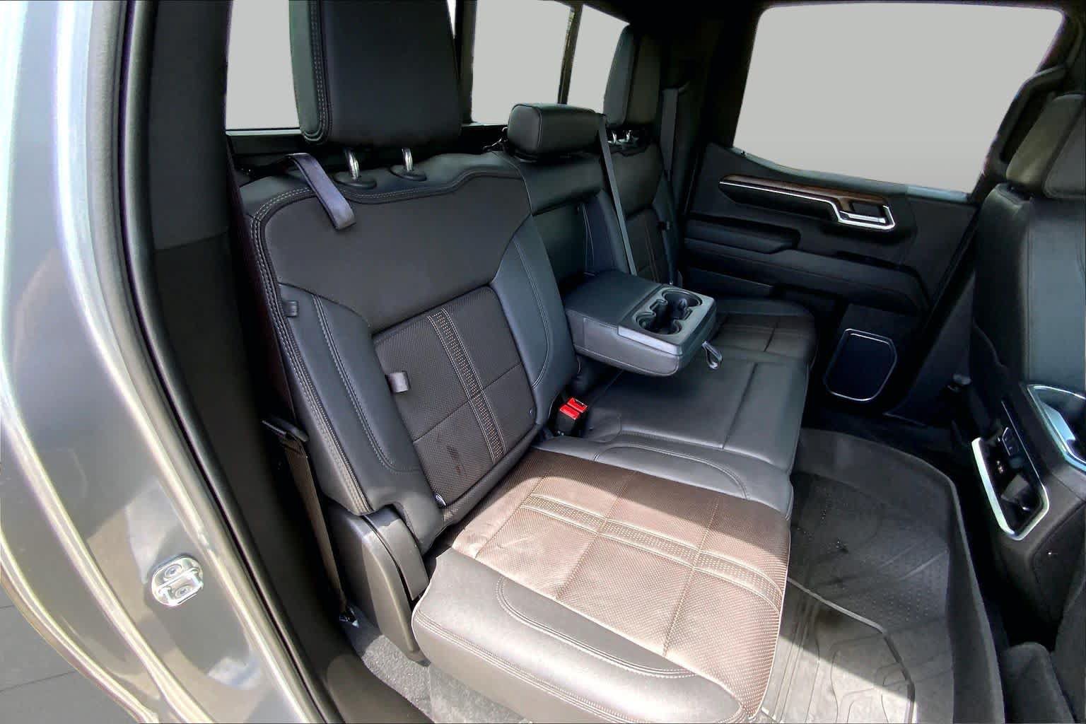 Certified 2023 Chevrolet Silverado 1500 High Country w/ High Country Premium Package AWD/4WD image 20