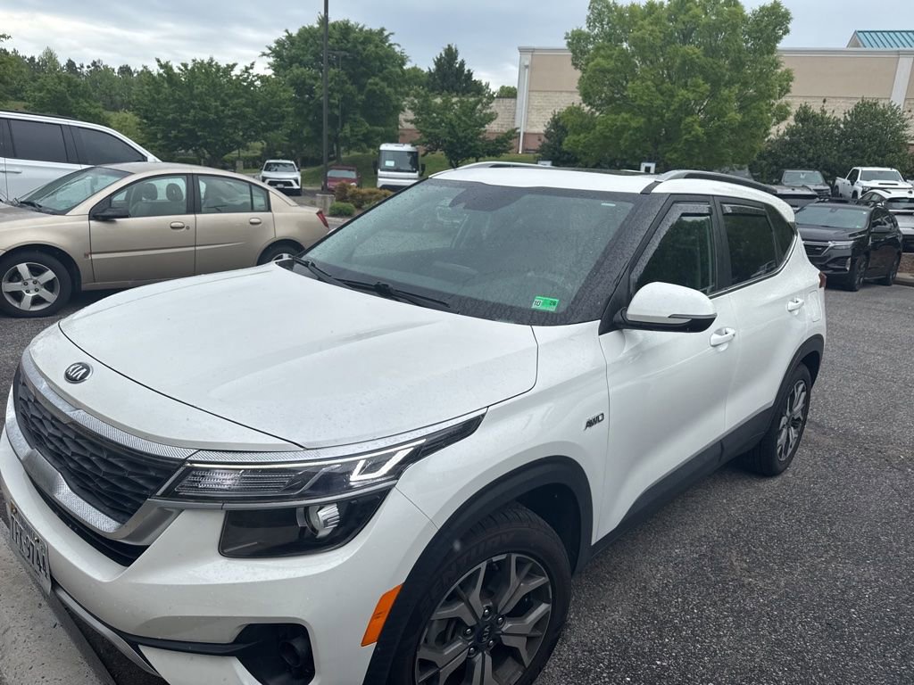 Used 2021 Kia Seltos EX AWD/4WD image 5