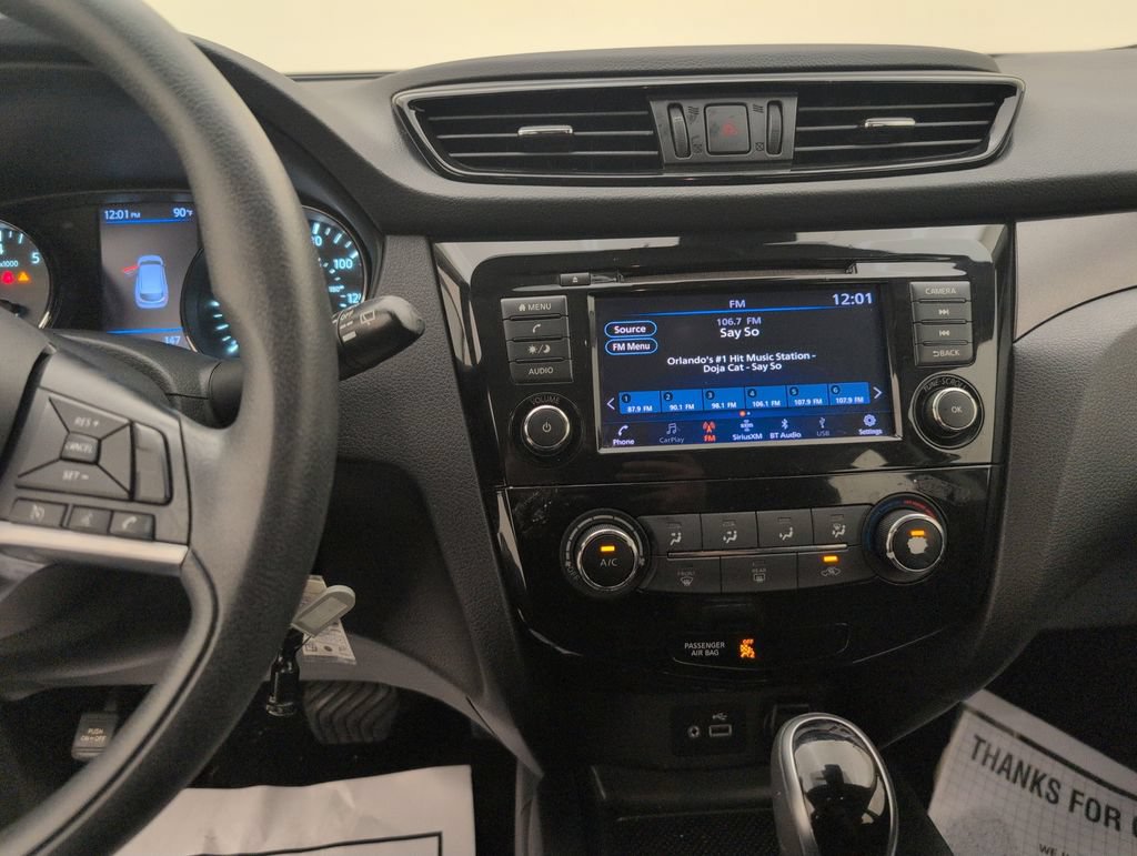 Used 2020 Nissan Rogue Sport S FWD image 17