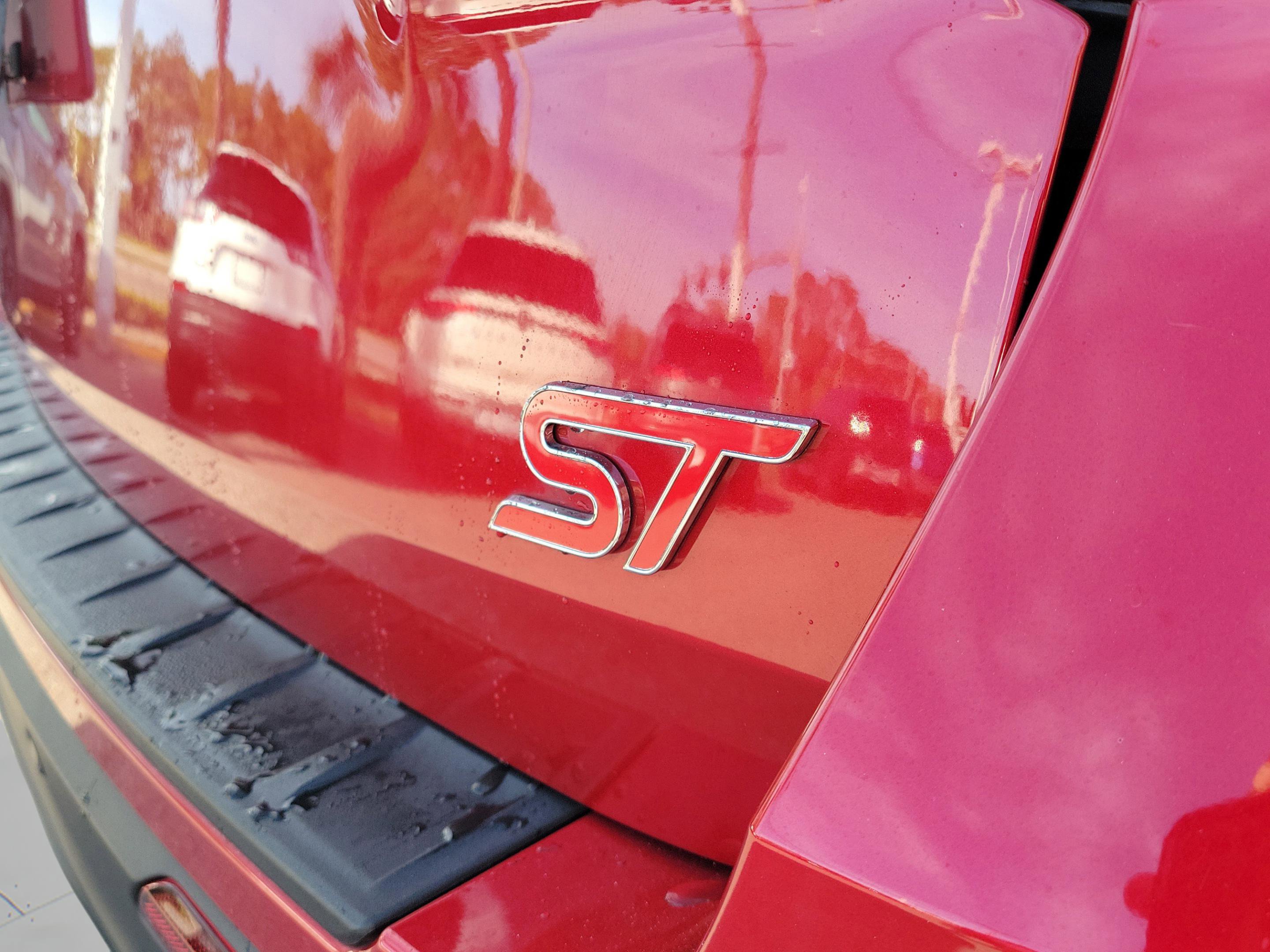 Used 2023 Ford Explorer ST w/ Equipment Group 401A image 9