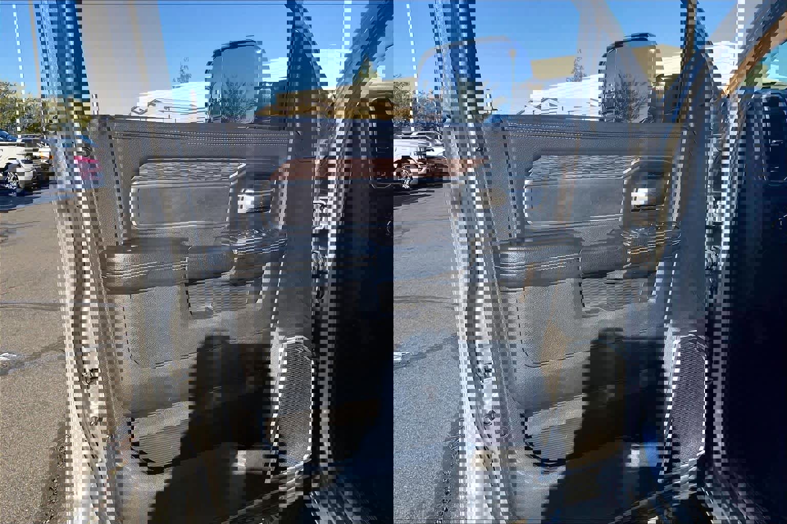 Used 2020 RAM 2500 Laramie image 23