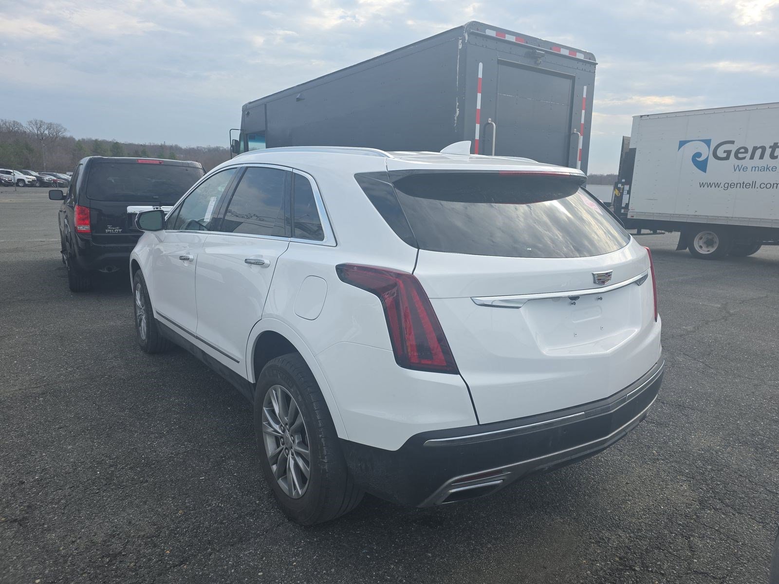 Used 2023 Cadillac XT5 Premium Luxury image 7