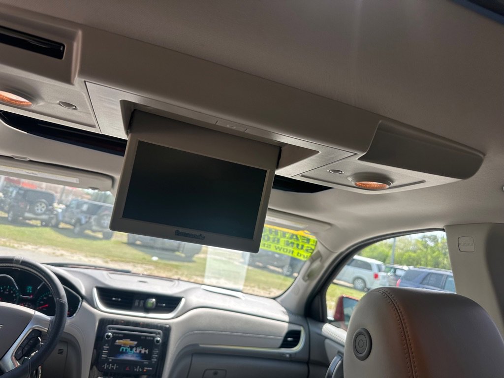 Used 2014 Chevrolet Traverse LTZ image 23
