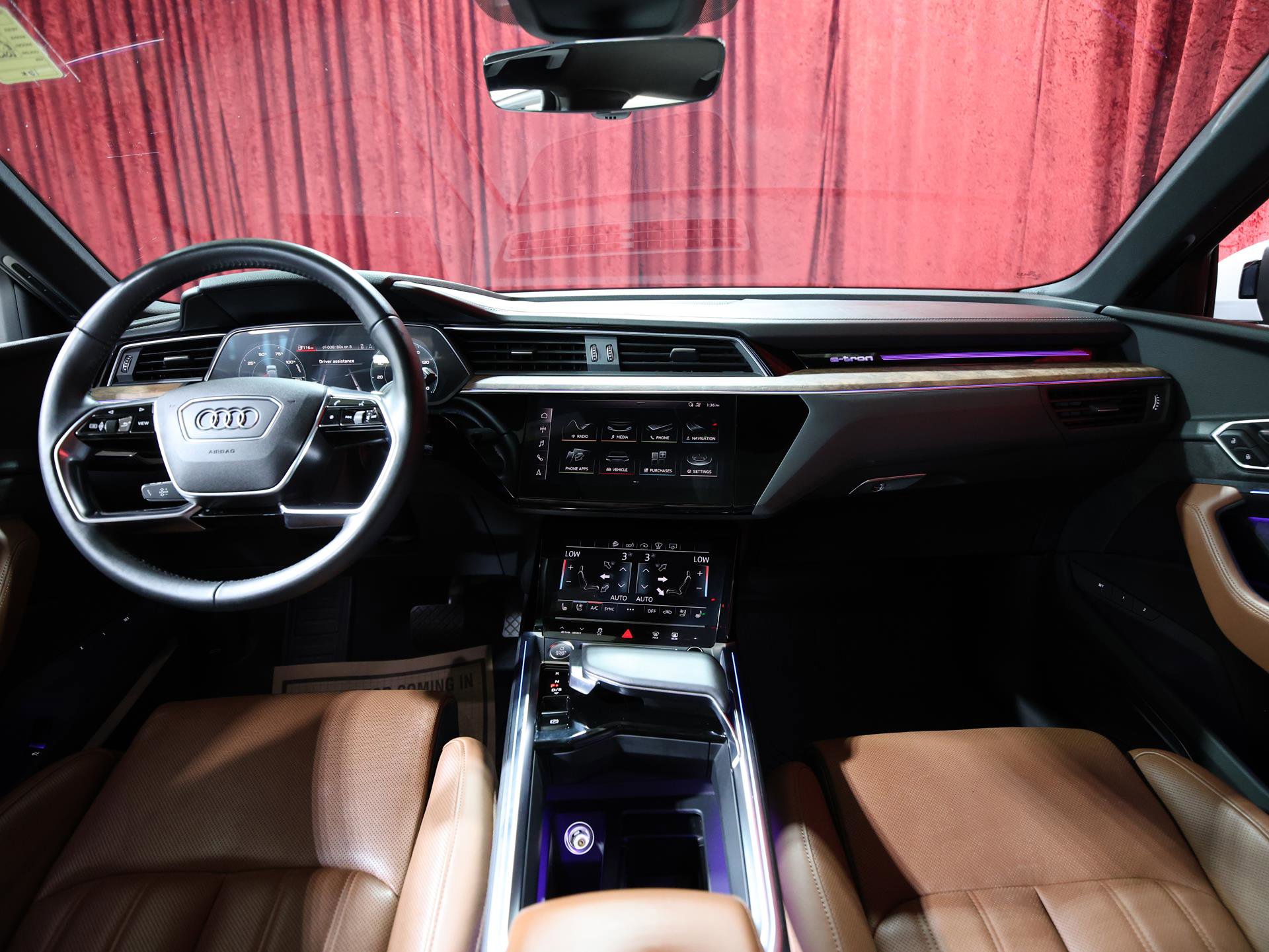 Used 2019 Audi e-tron Prestige AWD/4WD image 16