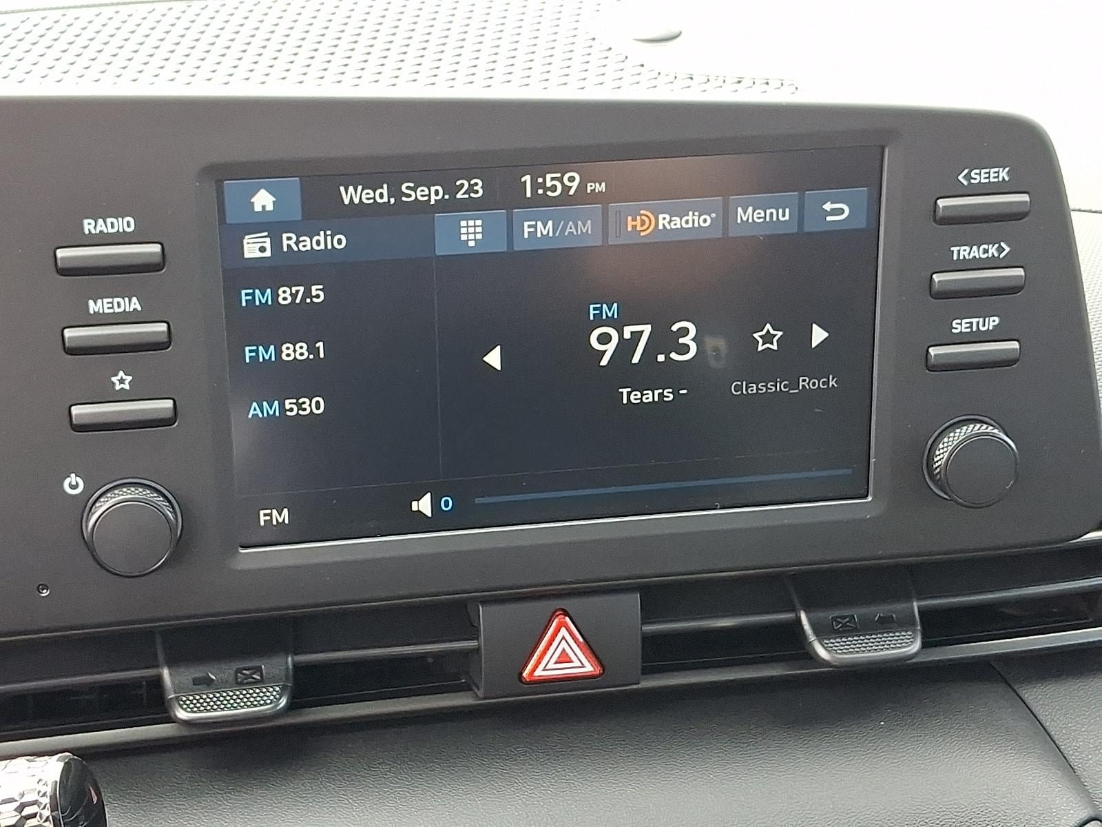 New 2026 Hyundai Elantra SEL Sport FWD image 12
