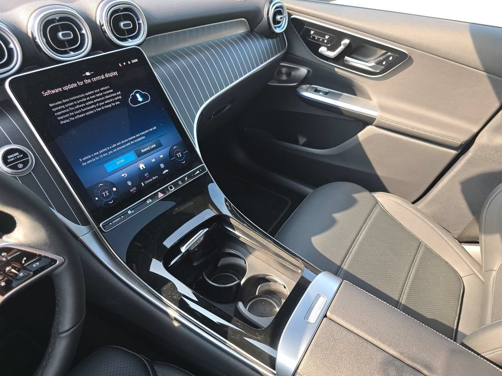 Certified 2026 Mercedes-Benz GLC 300 4MATIC image 32