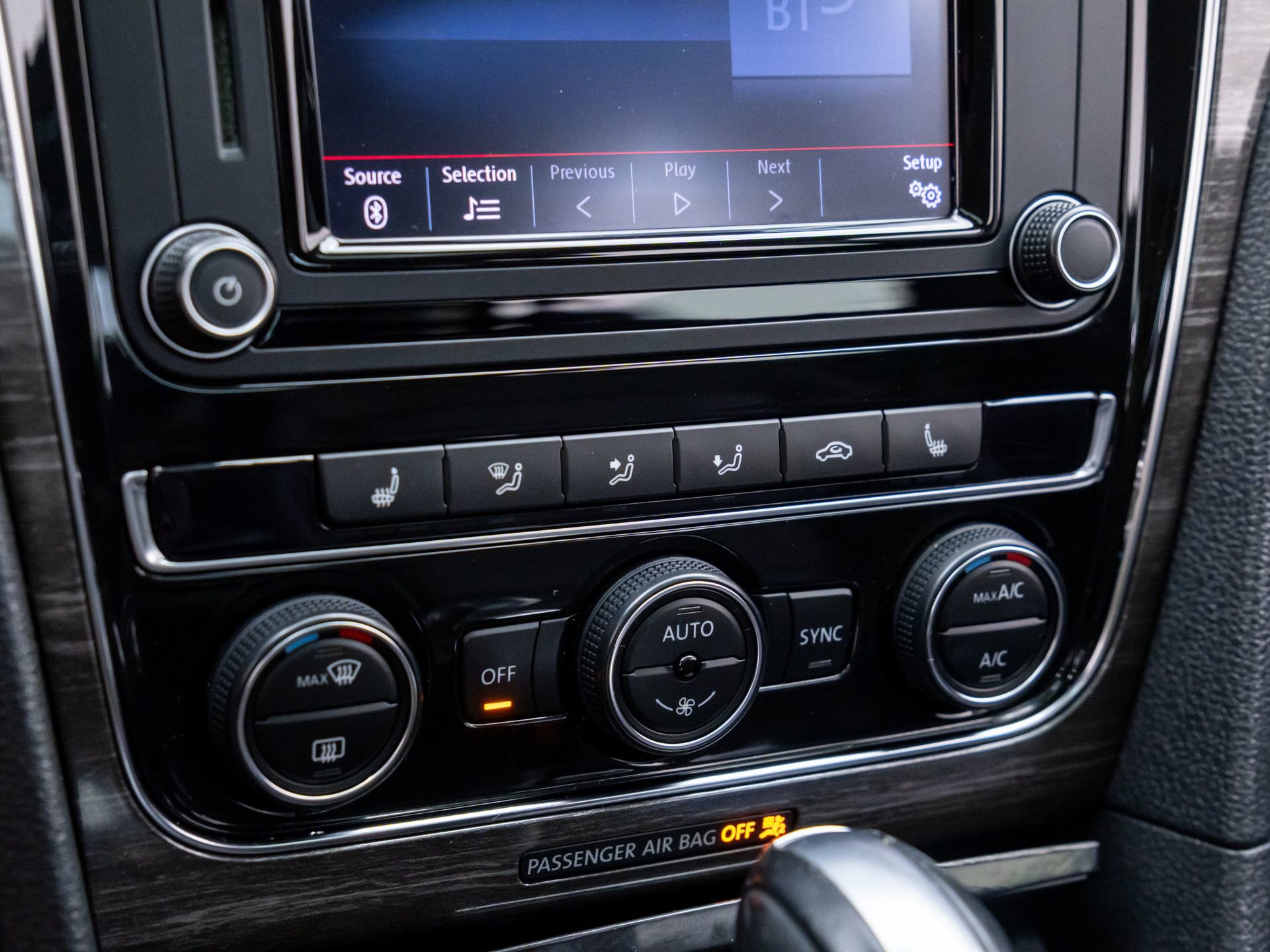 Used 2016 Volkswagen Passat 1.8T SE image 26