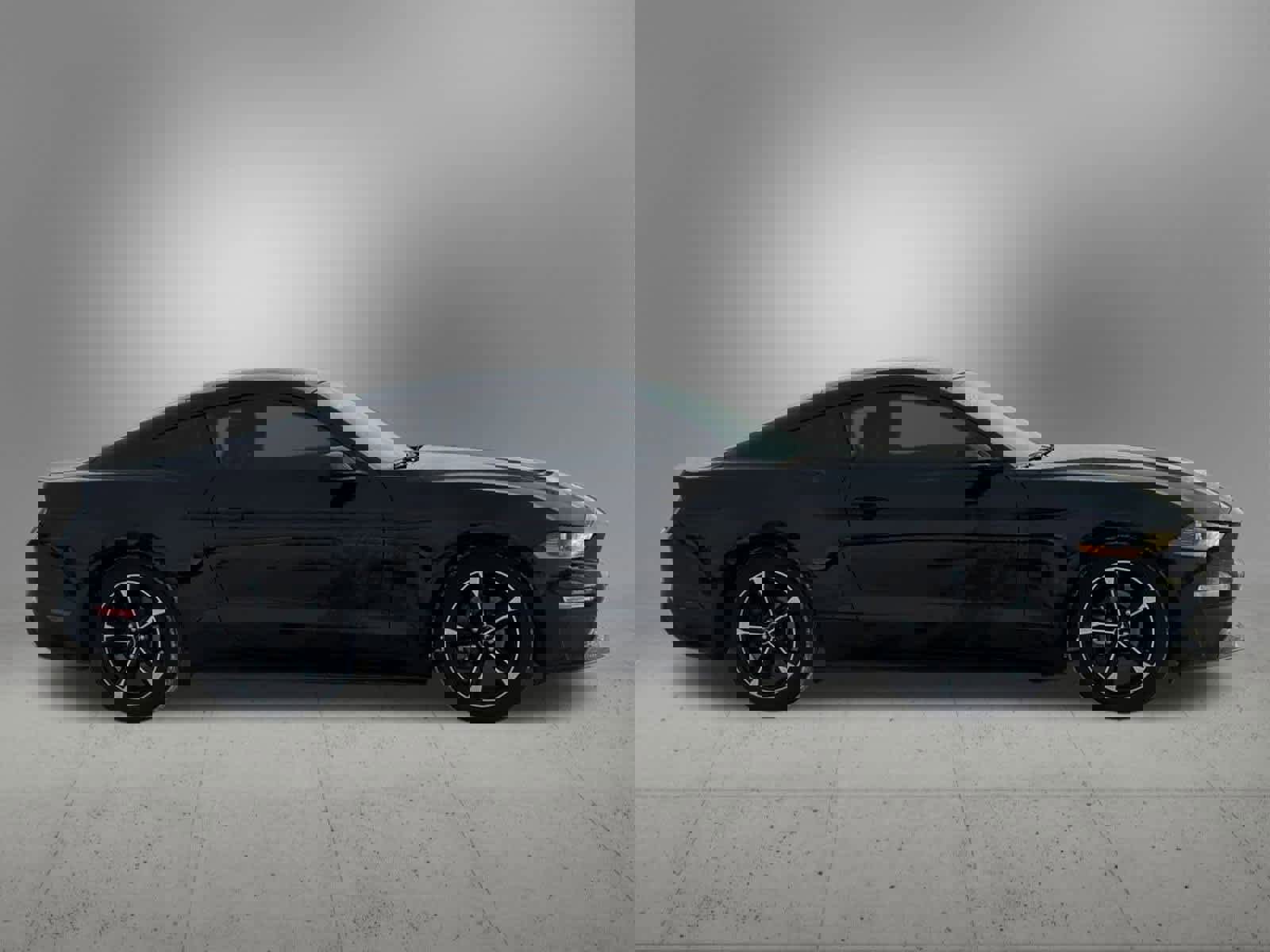 Used 2018 Ford Mustang Coupe image 7