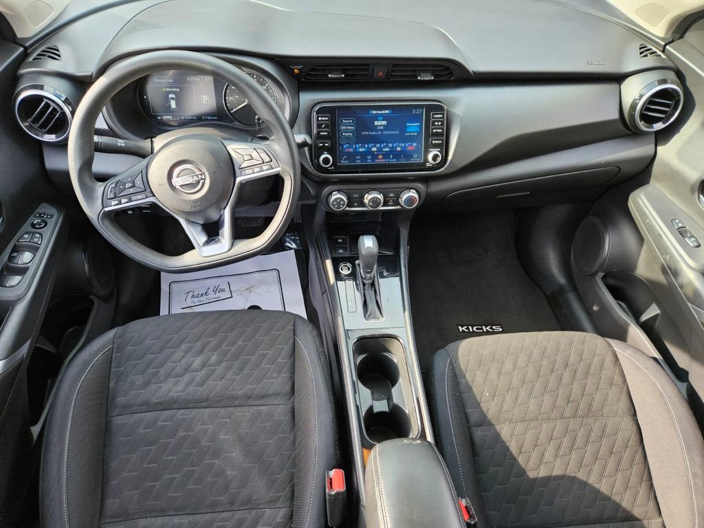 Used 2024 Nissan Kicks SV image 8