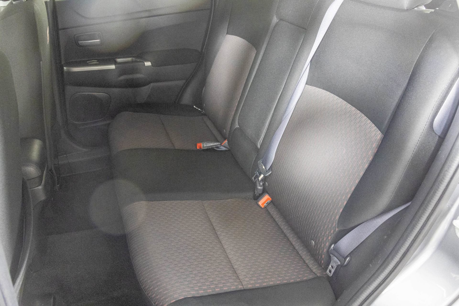 Used 2018 Mitsubishi Outlander Sport ES image 32